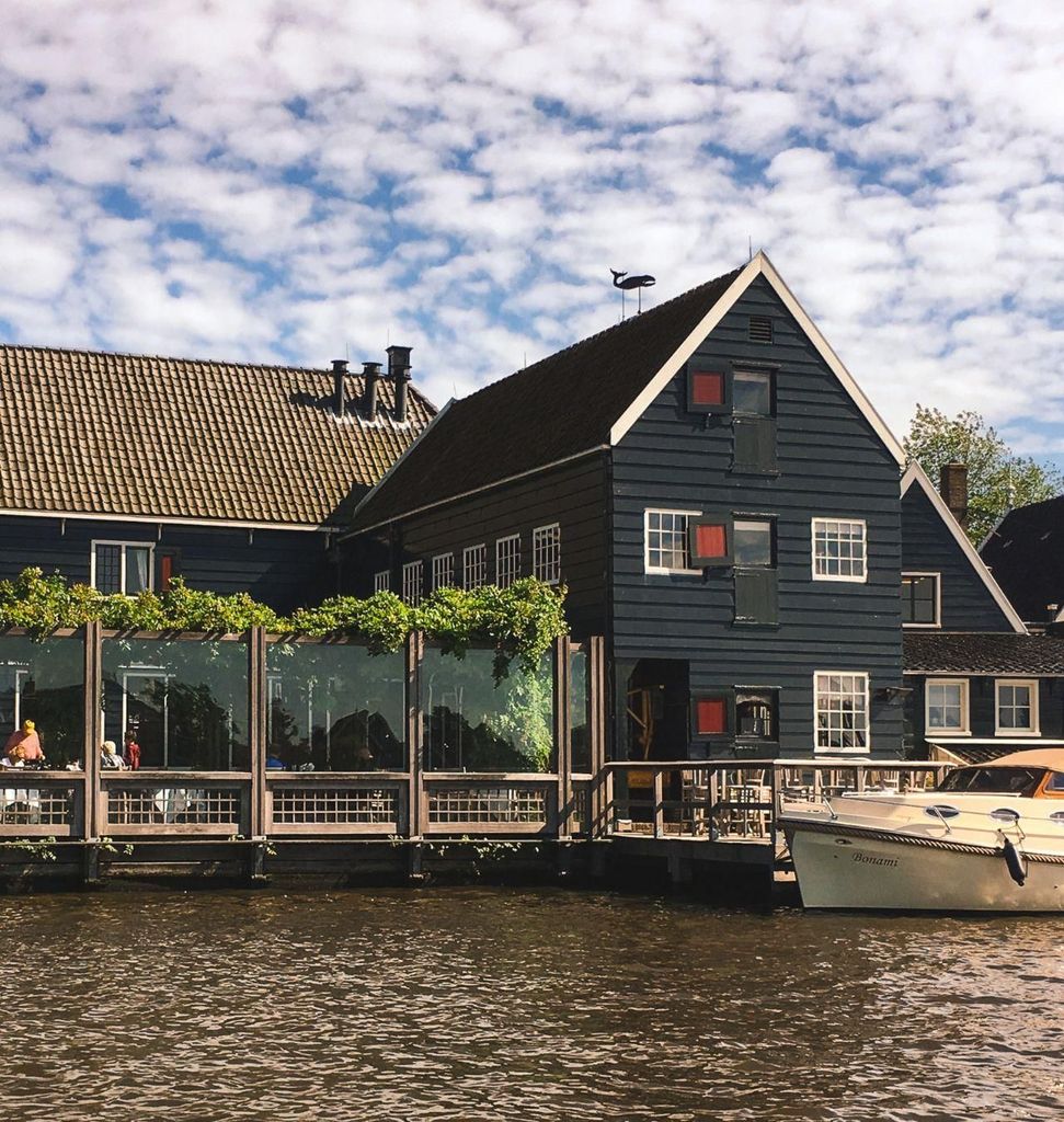 Zaanse Schans: Windmühlen-Audioguide mit holländischem Mittagessen