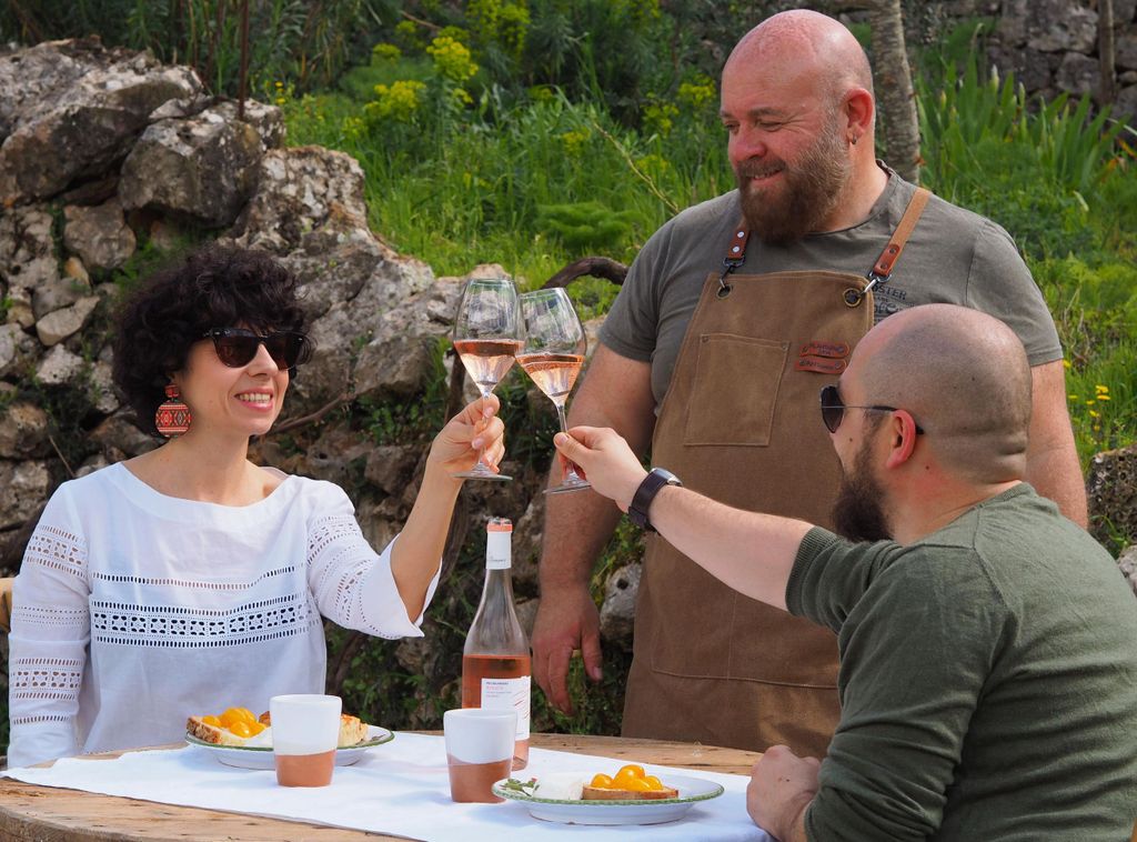 Valle D'Itria: Picknick im Weinberg eines alten Trullo
