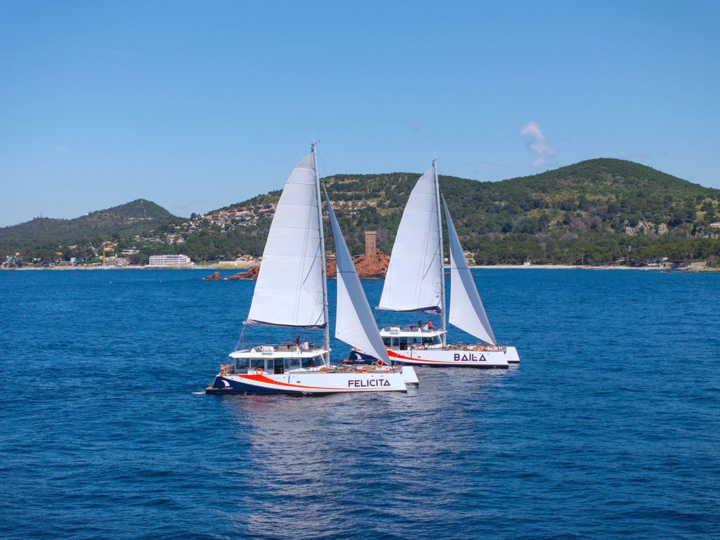 Saint-Raphaël: Entdeckungstour am Vormittag mit geführter Bootstour