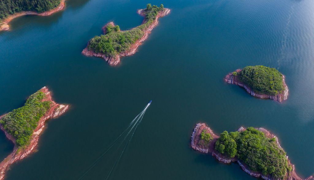 Hangzhou: private Tour zum Qiandao-See mit Kreuzfahrt