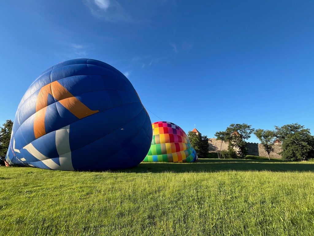 Von Brünn aus: Private Heißluftballonfahrt