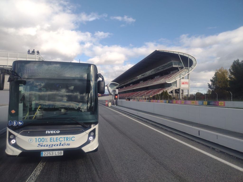 Barcelona: Barcelona Flughafen nach/von Girona Stadtzentrum