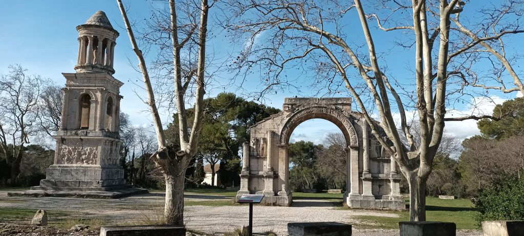 Les Baux De Provence und St-Rémy De Provence mit dem E-Bike