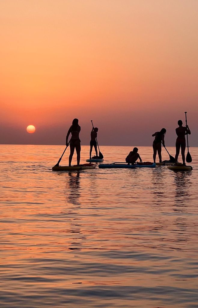 Malta: Gnejna Bay Sunset Paddleboarding und SUP Yoga