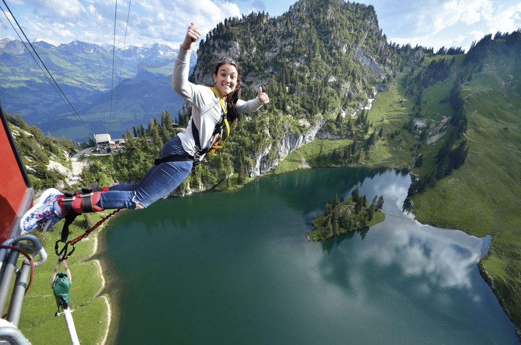 Von Interlaken aus: Stockhorn Bungee Jump