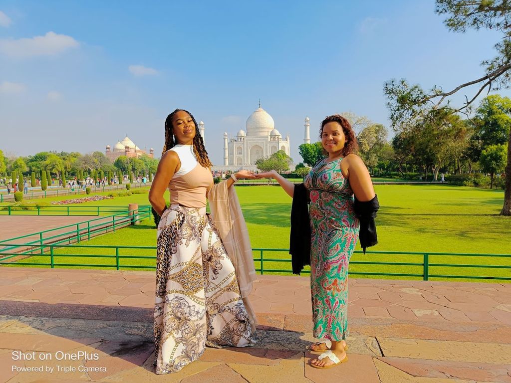 Von Delhi aus: Taj Mahal & Agra – private Tagestour mit Transfers