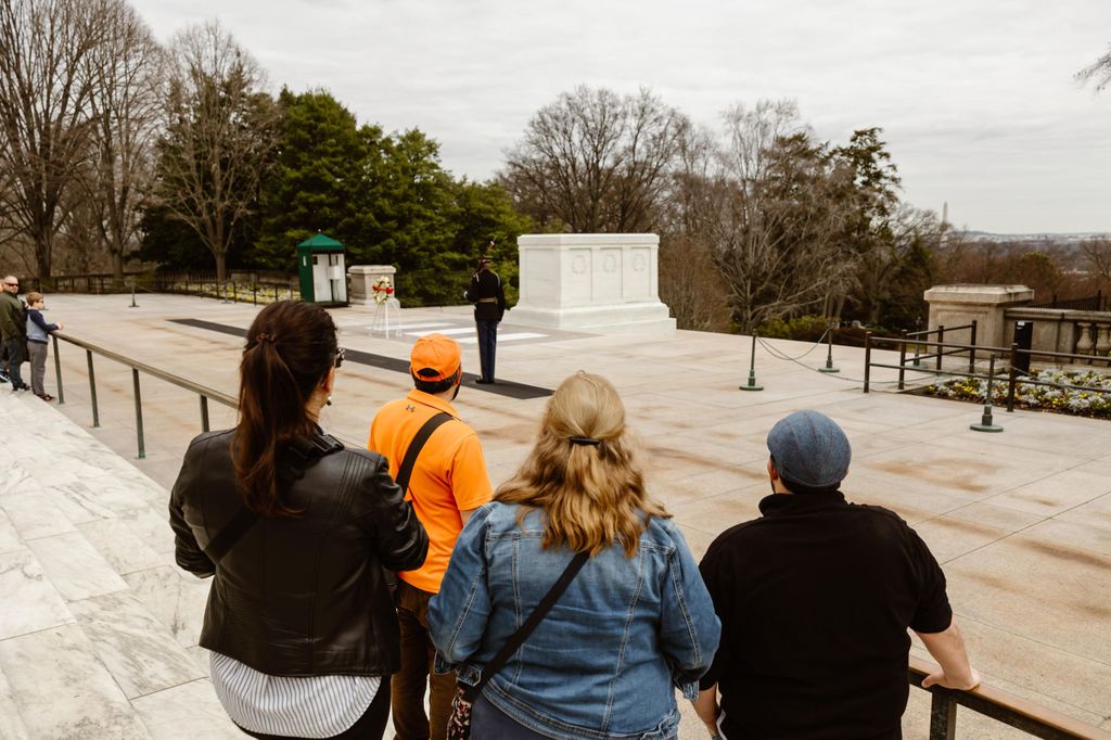DC: Tour durch den Arlington-Friedhof + Wachablösung & JFK-Flamme