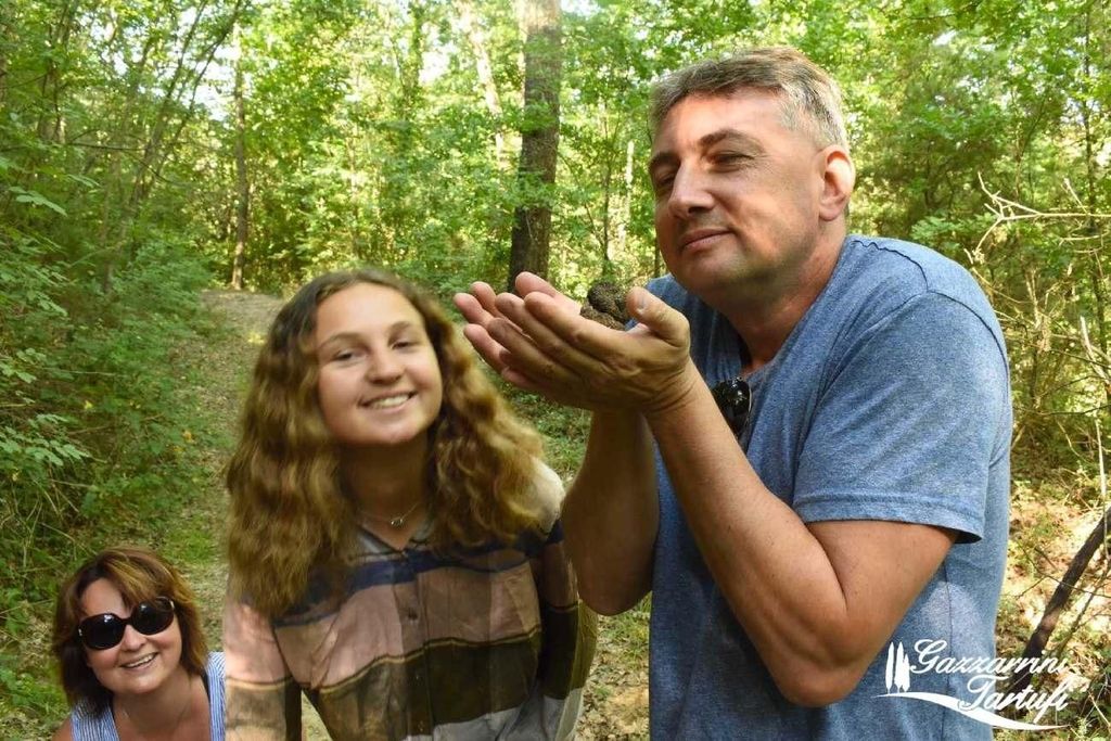 Trüffelsuche mit Hund, Kurs und komplettes Mittagessen in San Miniato