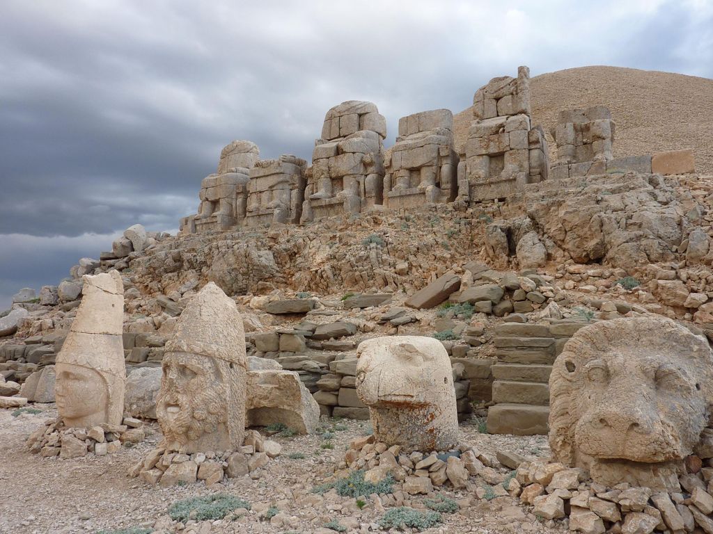 Tour zum Nemrut-Berg und Göbekli Stei aus Istanbul (3 Tage, 2 Nächte)