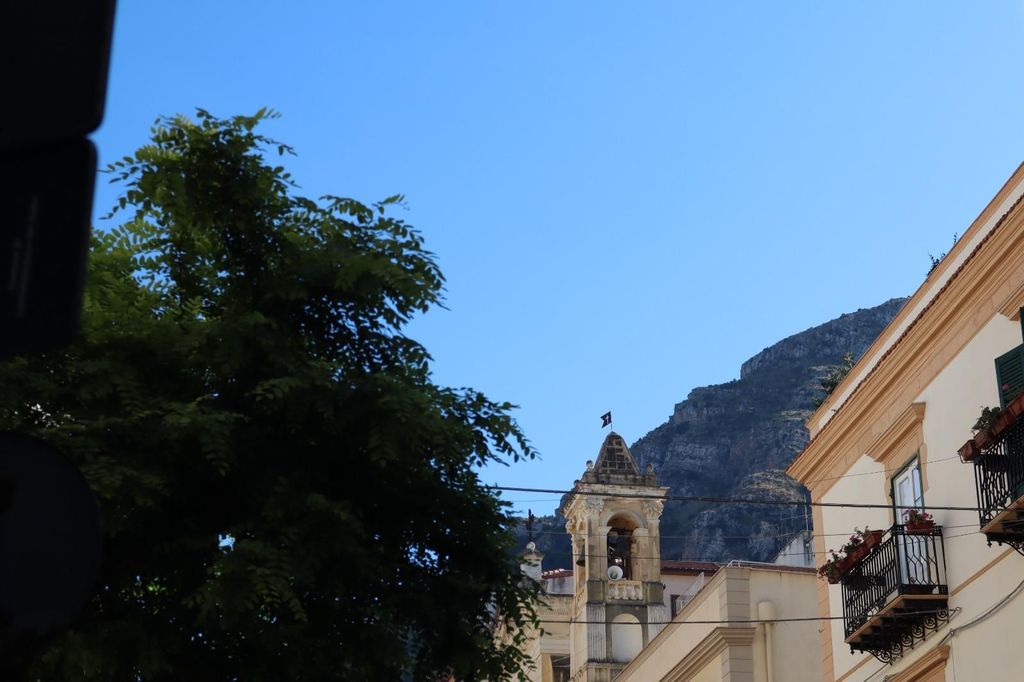 Castellammare del Golfo: Licht und Schatten