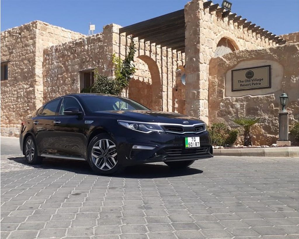 Amman Flughafen: Privater Transfer zu/von Petra Hotels