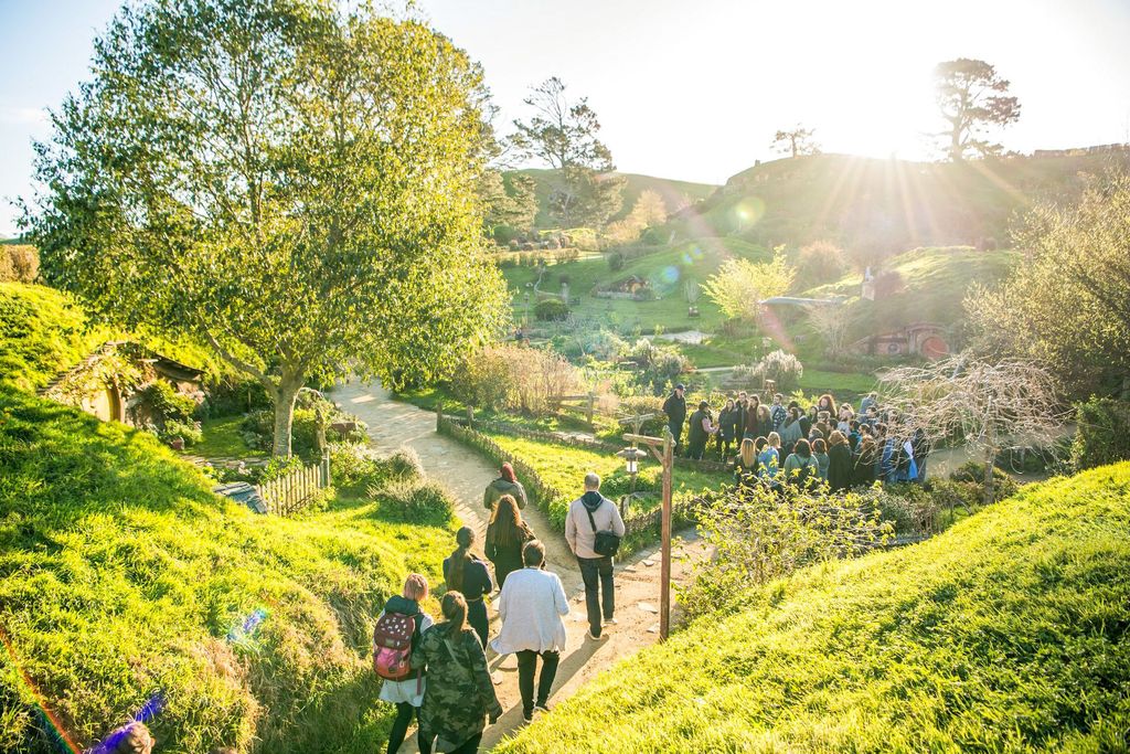 Auckland: Tagestour zum Filmset Hobbiton mit Festtagsessen