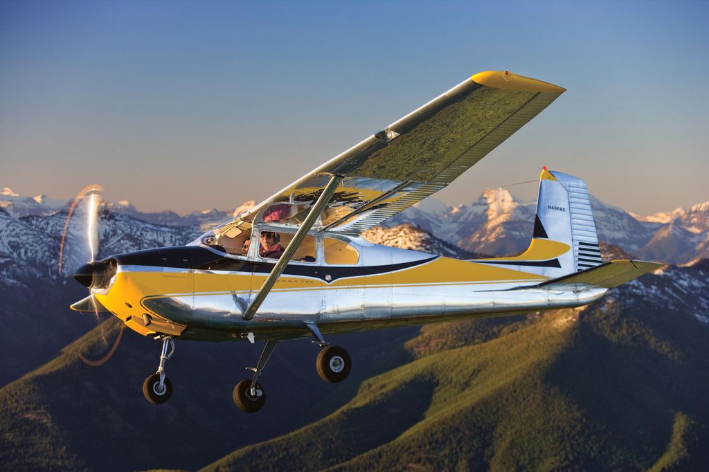 Georgien: Rundflug über den Kaukasus ab Tiflis