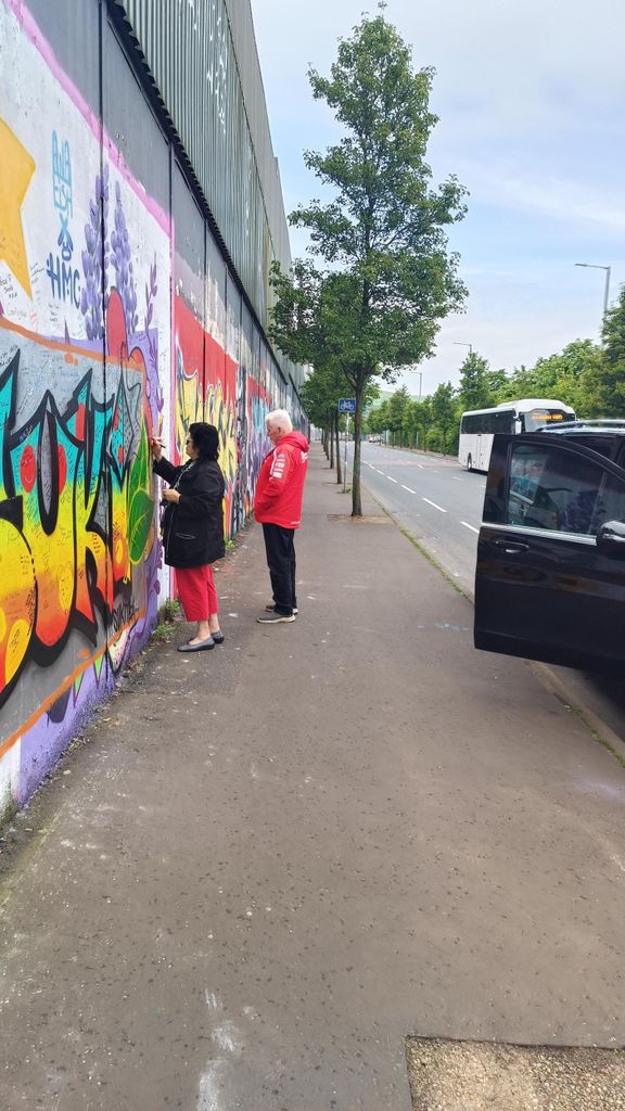 Belfast Black Taxi Tour