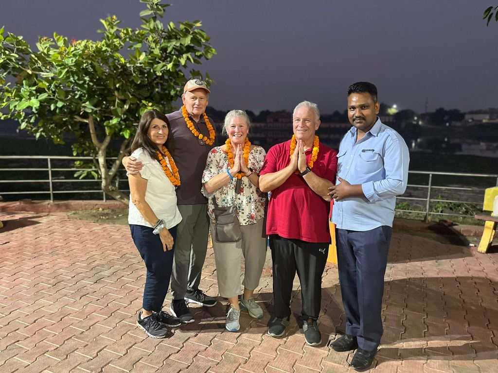 Delhi, Jaipur oder Agra: Privater Transfer-Service für eine einfache Fahrt