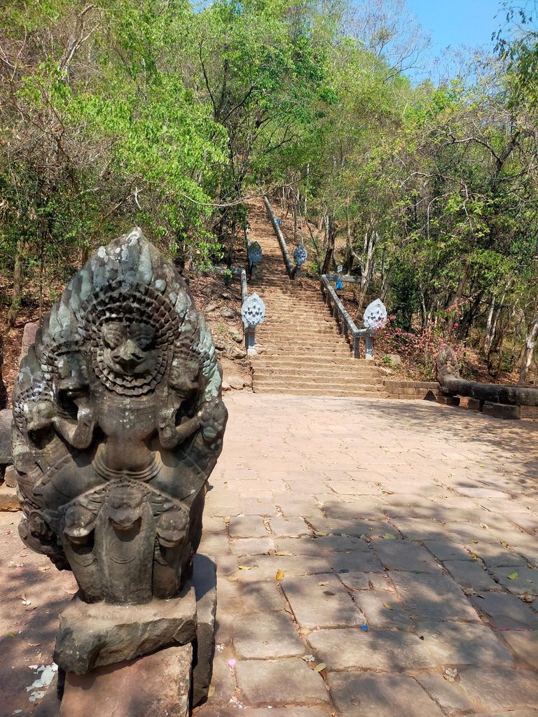 Ein Tag TukTuk Bambootrain, Banan, Tötungs- und Fledermaushöhlen, Sonnenuntergang