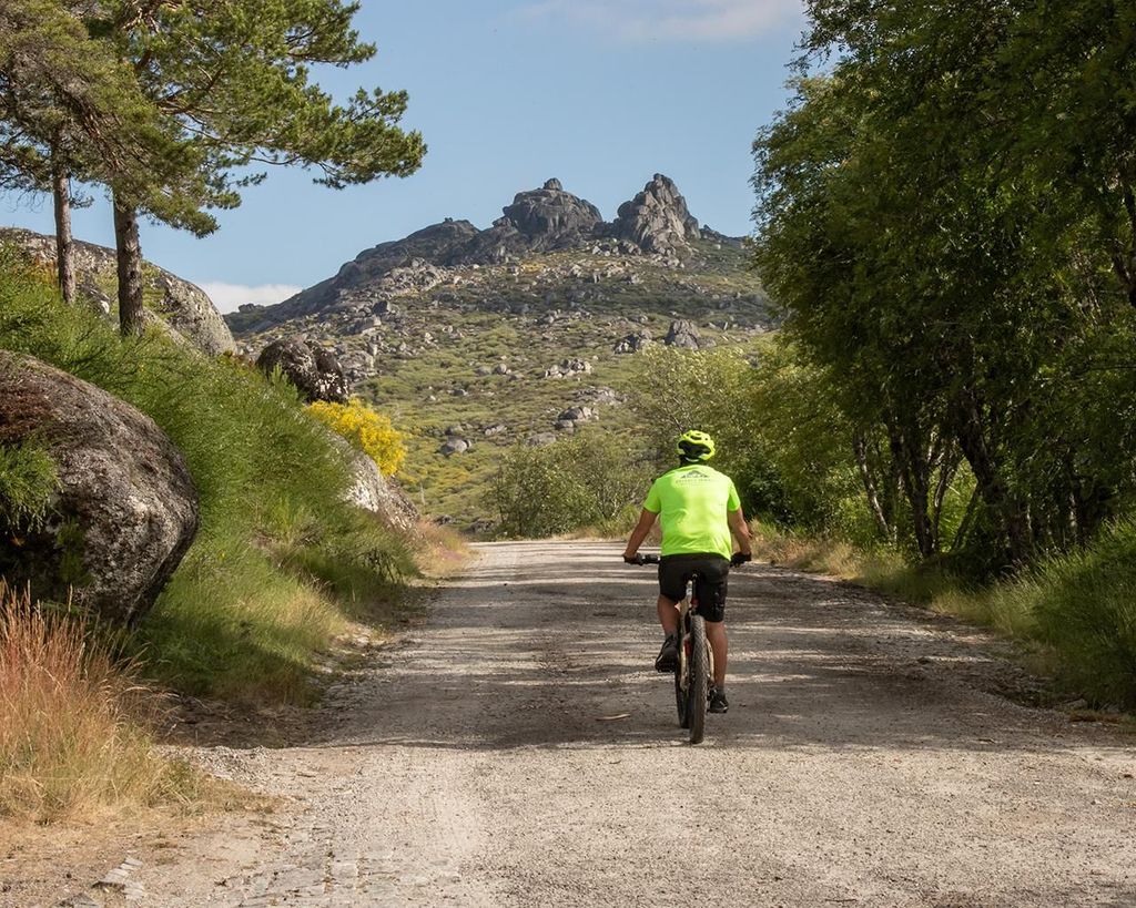 Serra da Estrela: Private E-Bike Tour mit Observatorium