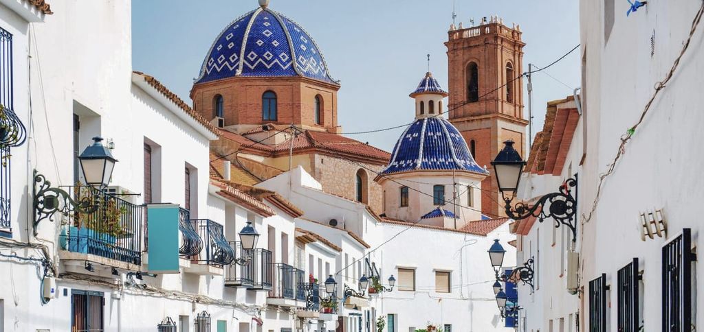 Von Valencia: Tagestour nach Altea und Benidorm