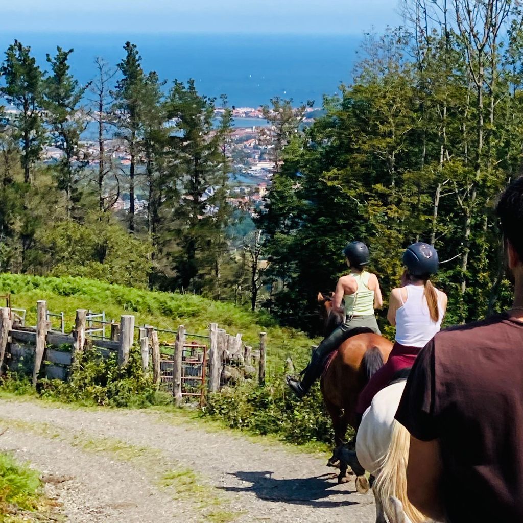 San Sebastian: Reiten und traditionelle Köstlichkeiten