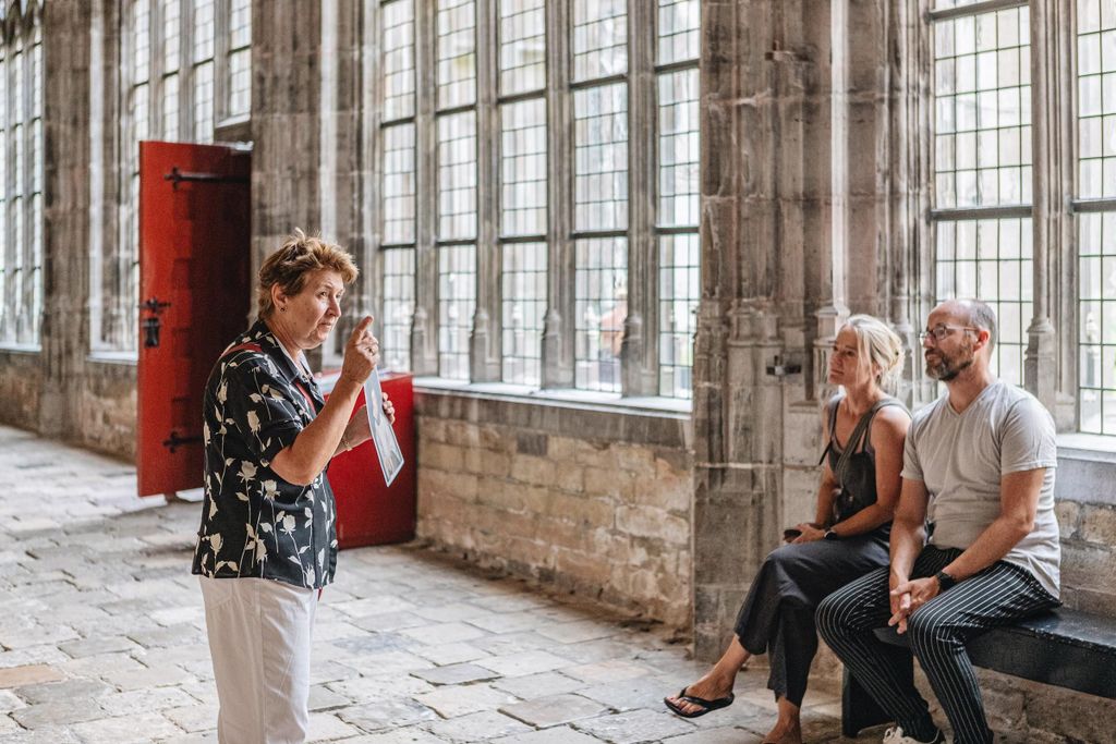Abteibesichtigung im historischen Middelburg