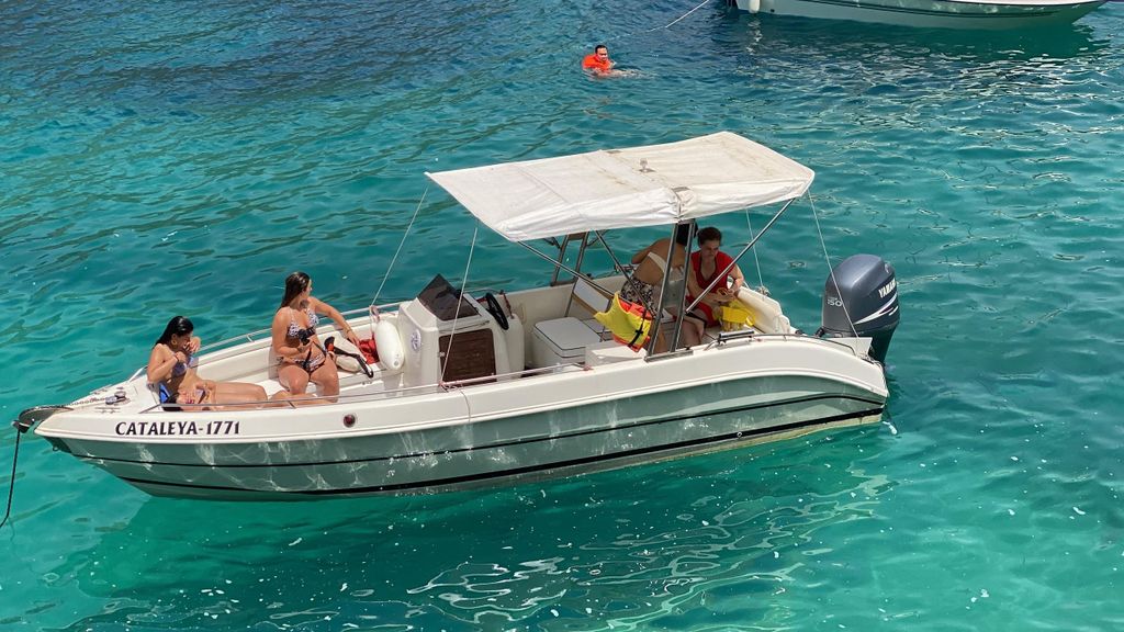 Saranda: Bootstour zu 7 Zielen mit Schnorcheln