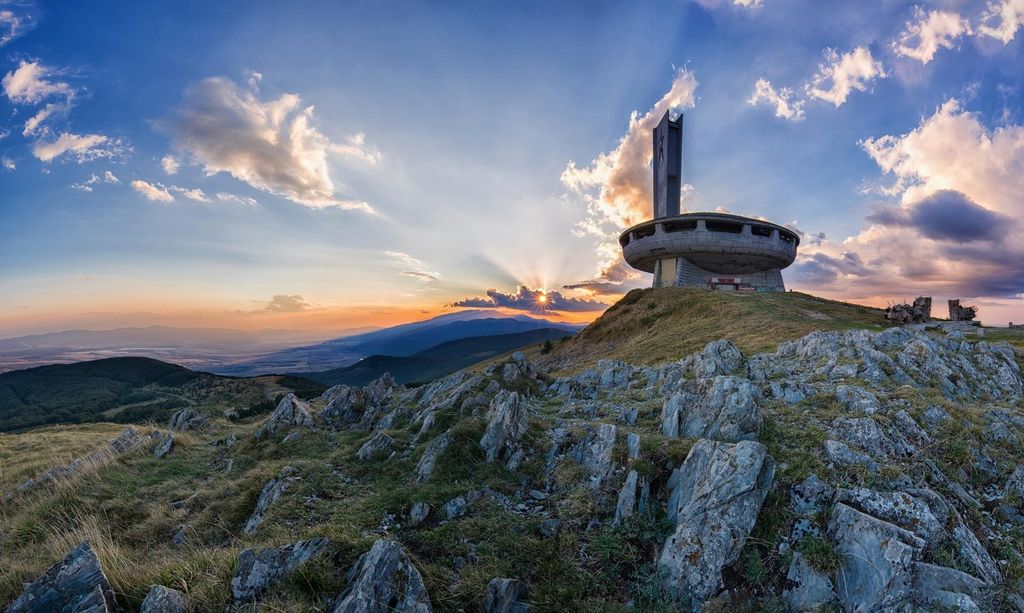 Sofia: Museum für sozialistische Kunst und Buzludzha-Denkmal Tour