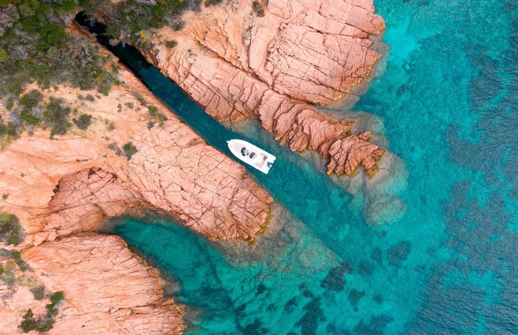 Ajaccio: Scandola - Girolata - Piana - Capo Rosso Tour