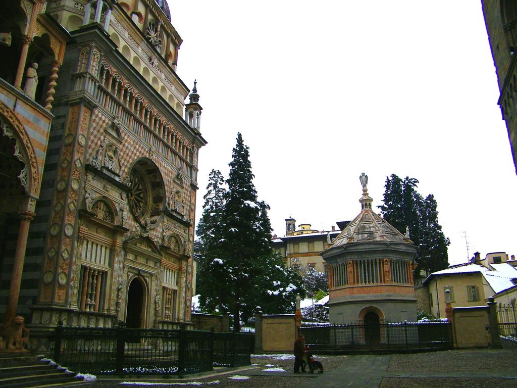 BERGAMO private Tour: Oberstadt und UNESCO-Mauern