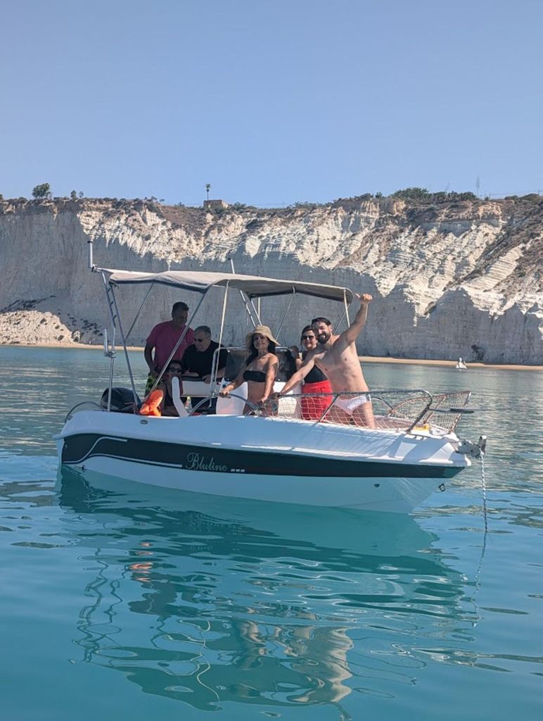 Scala Dei Turchi: Bootstour mit Skipper und erfrischendem Bad