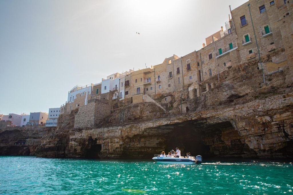 Polignano a Mare: Bootstour mit Prosecco und Snacks