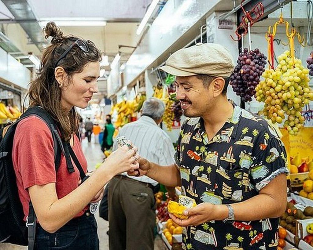 Lima: Foodtour zu Fuß – Essen vom lokalen Markt