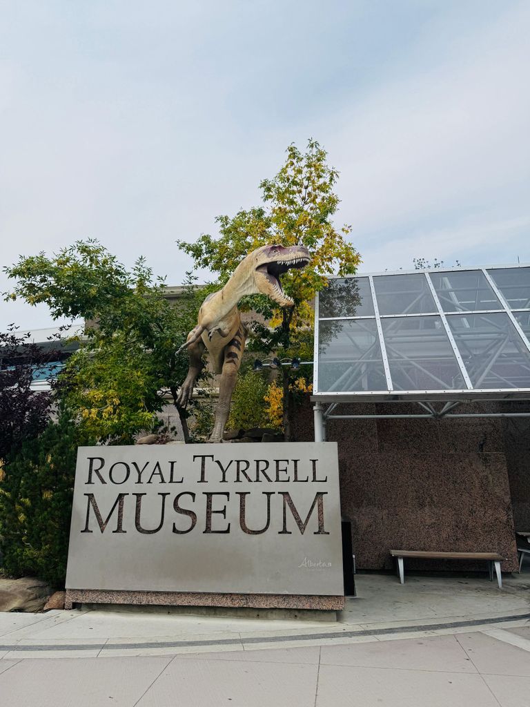Calgary: Drumheller- und Badlands-Tour mit Museumseintritt