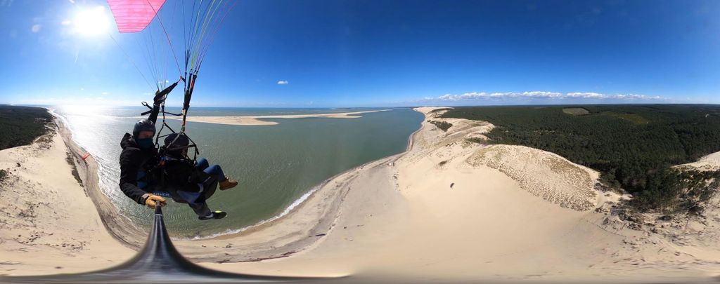 Paragliding-Erstflug an der Düne von Pilat