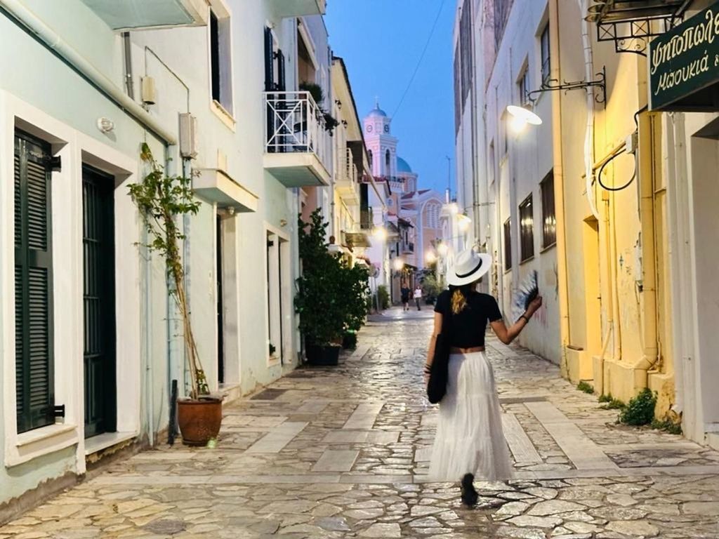 Kalamata: Tour mit historischem Klatsch und Tratsch