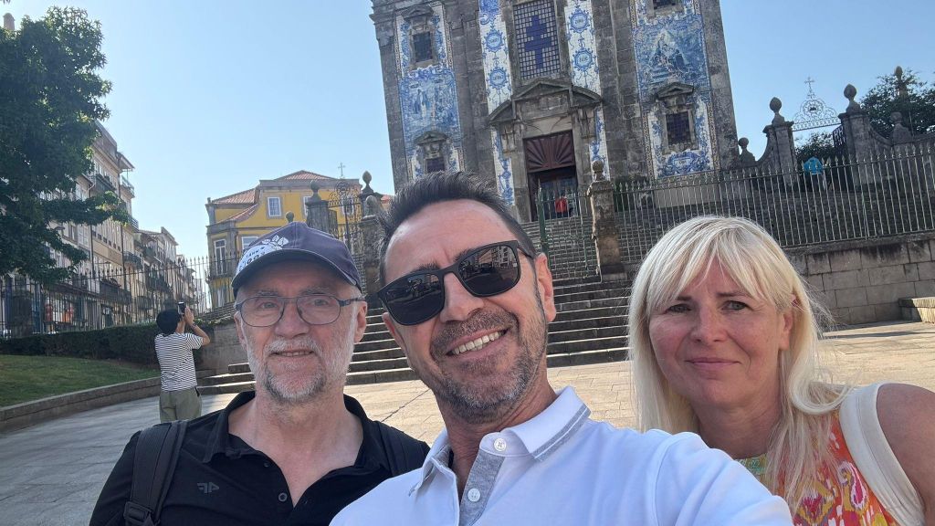 Porto: Private Tagestour nach Braga und Guimarães mit Einheimischen