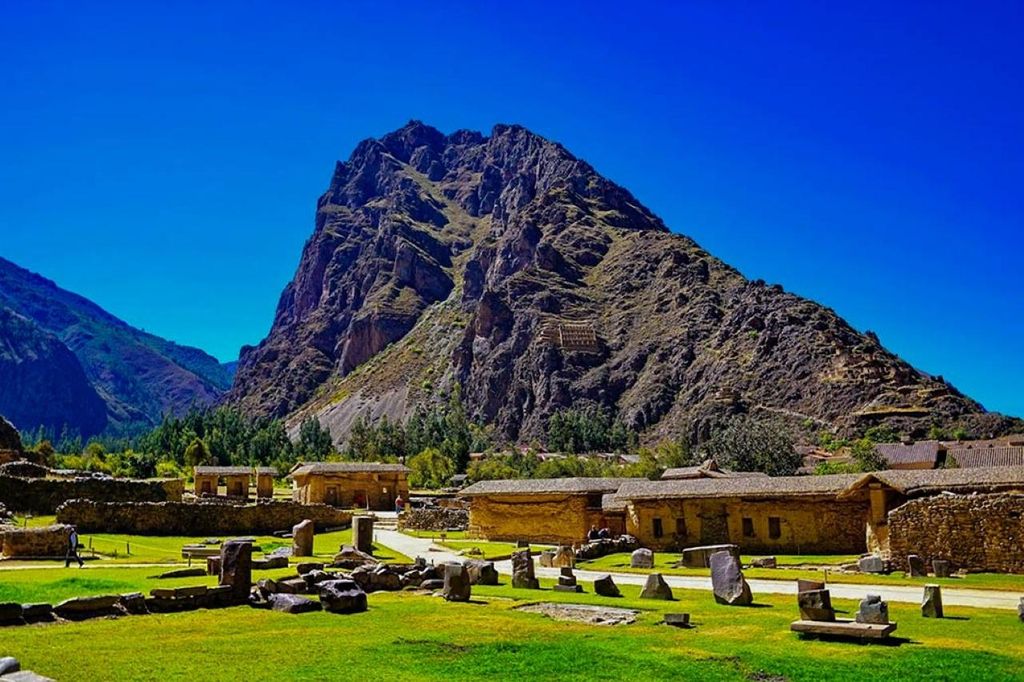 Heiliges Tal: Chinchero, Moray, Ollantaytambo & Pisac + Mittagessen