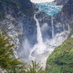 Hängender Gletscher im Nationalpark Queulat