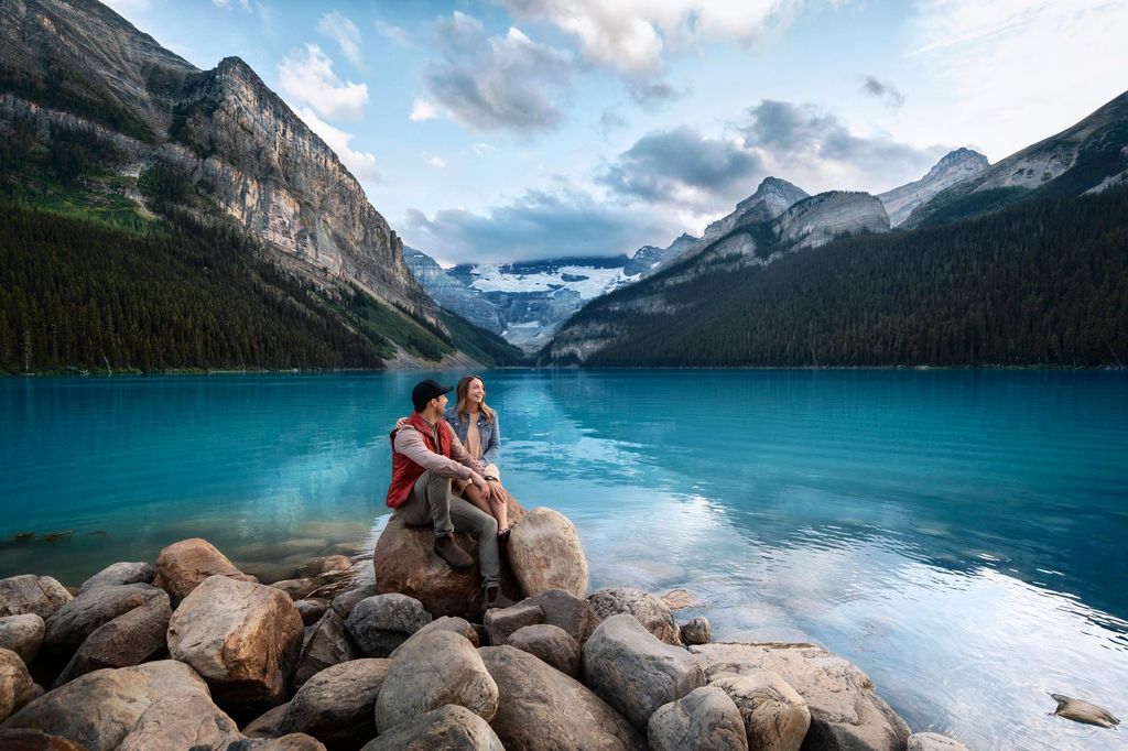 Calgary: Tour zum Lake Louise, Emerald Lake und Johnston Canyon