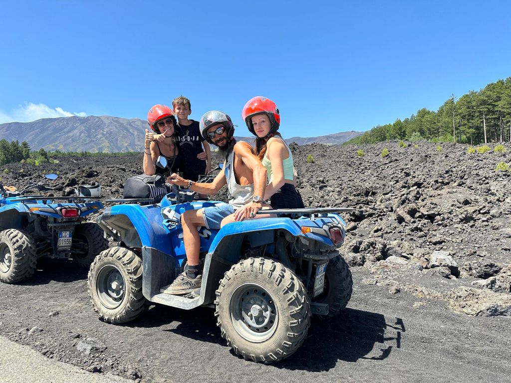 Von Taormina: Quad-Tour zwischen den Alcantara-Schluchten und dem Ätna