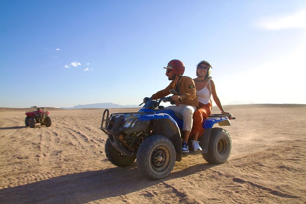 Sahl Hasheesh: Quad-Safari in der Wüste mit Hotelabholung