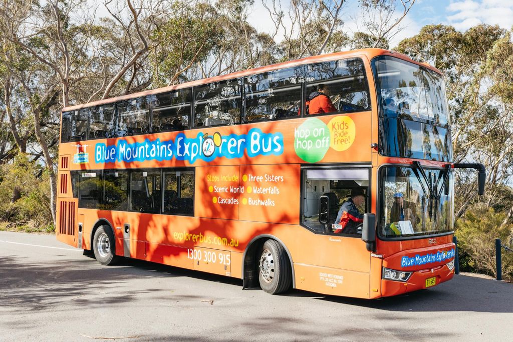Katoomba: Lyrebird Hop-On Hop-Off und Scenic World Pass