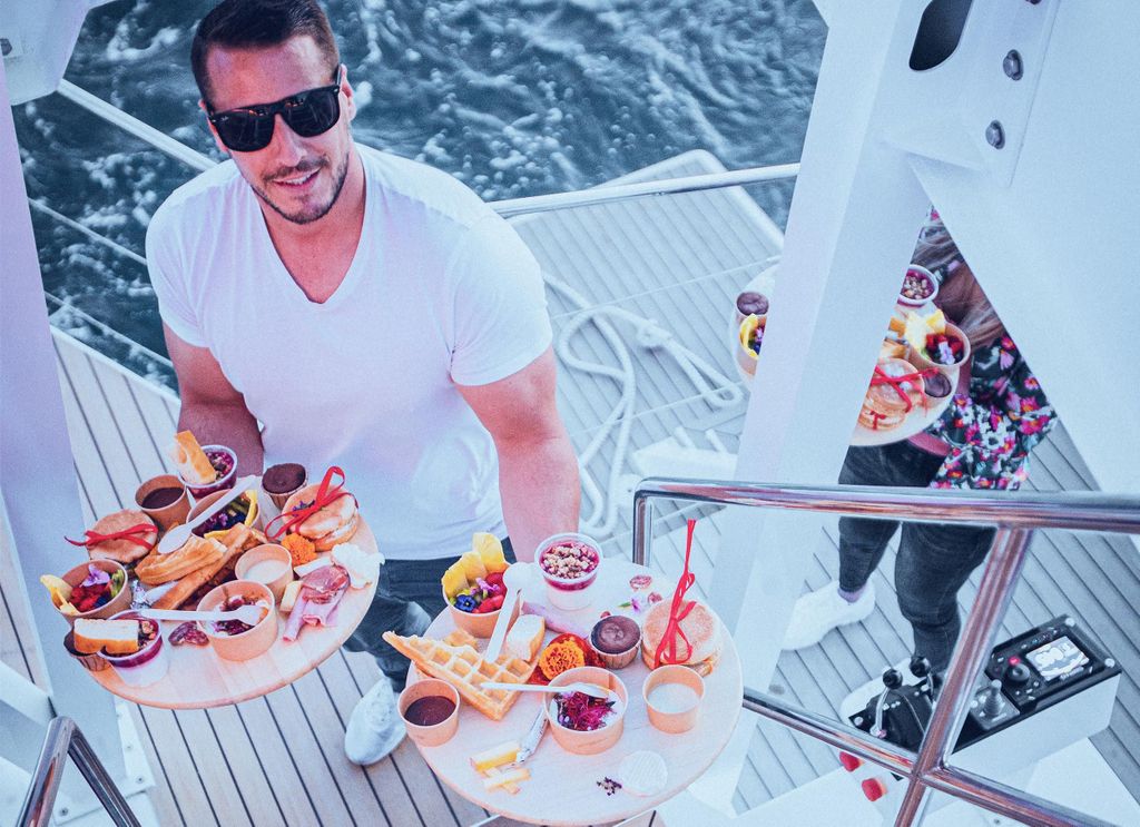 Katamaran Lucile | Sonntagsbrunch