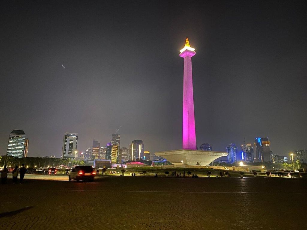 Jakarta: Private geführte Sightseeing & Street Food Night Tour