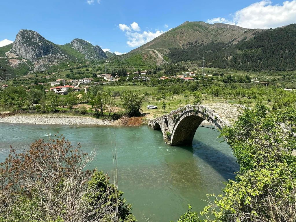 Von Tirana aus: WO GESCHICHTE AUF NATUR TRIFFT – WANDERUNG ÜBER DIE EGNATIA