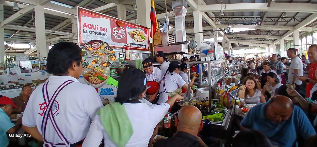 Guayaquil: Städtetour mit Lebensmittelverkostungen und Transfers