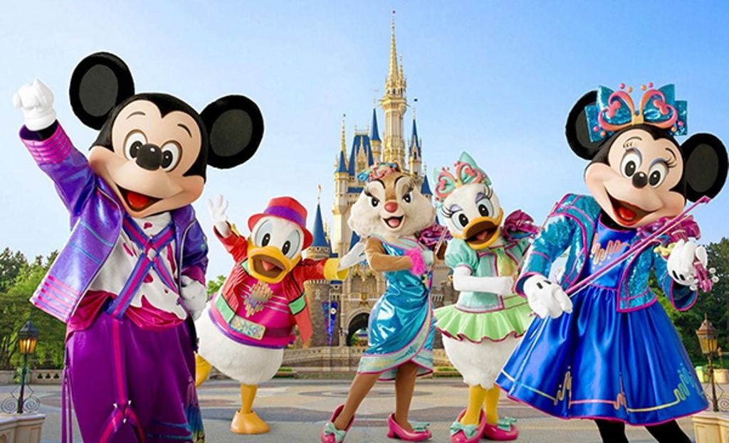 Privater Transfer vom Flughafen Shanghai Pudong zum Disneyland