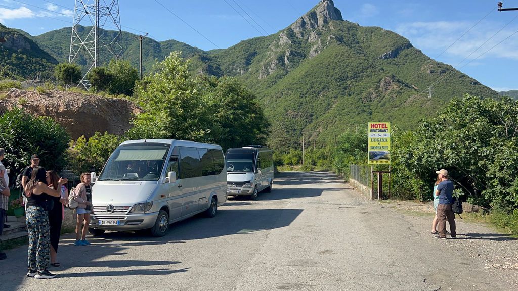 Shkoder: Transfer zu den Flüssen Valbona, Theth und Shala. Hin- und Rücktransfer.