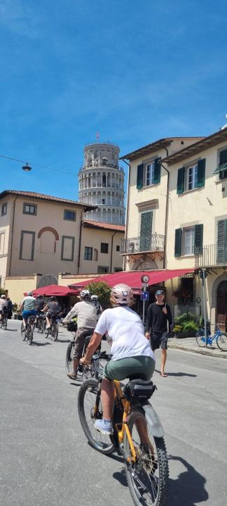 Ab Livorno: Malerische E-Bike-Tour nach Pisa durch den Naturpark
