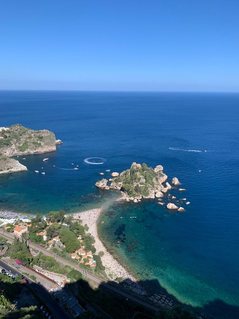 Taormina, Isola Bella Strand und Messina Tour. Abfahrt von Messina