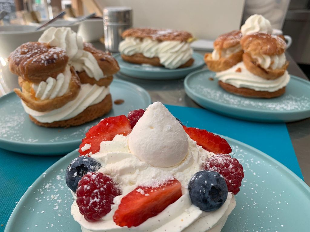 CHANTILLY : apprendre à monter la crème chantilly à la main